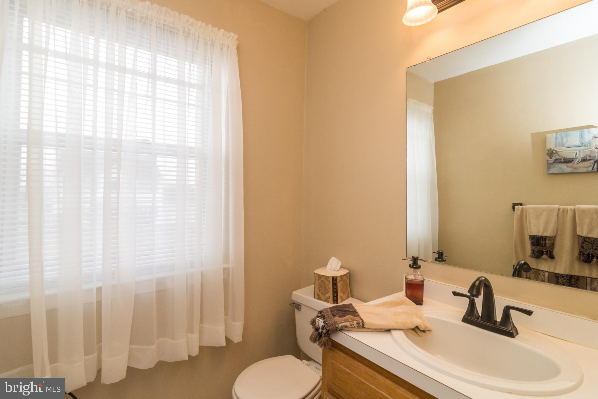 4 Woodly Road Royersford, PA 19468 - Photo 25 of 37 Hall Bathroom