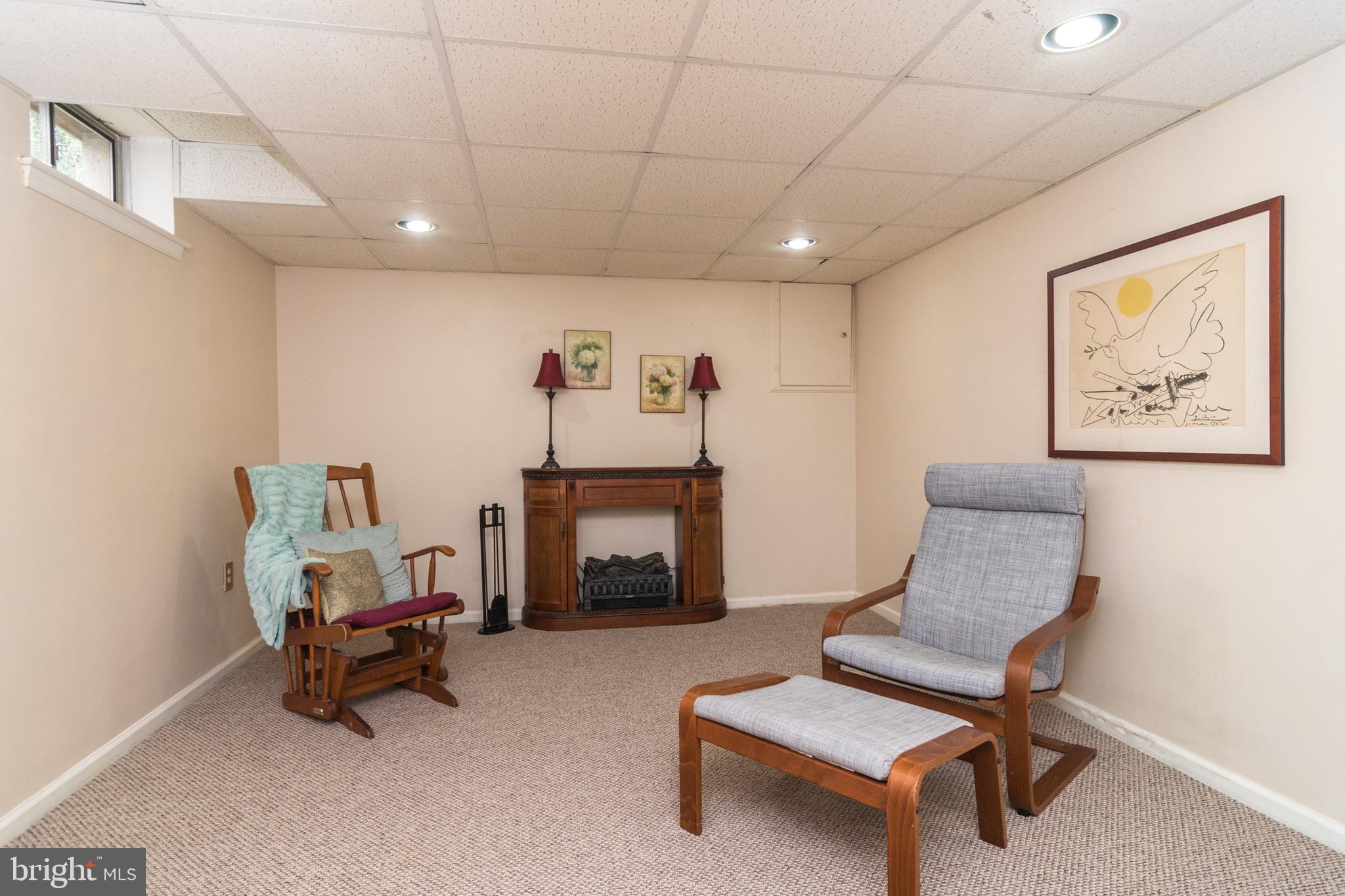 4 Woodly Road Royersford, PA 19468 - Photo 28 of 37 Family Room