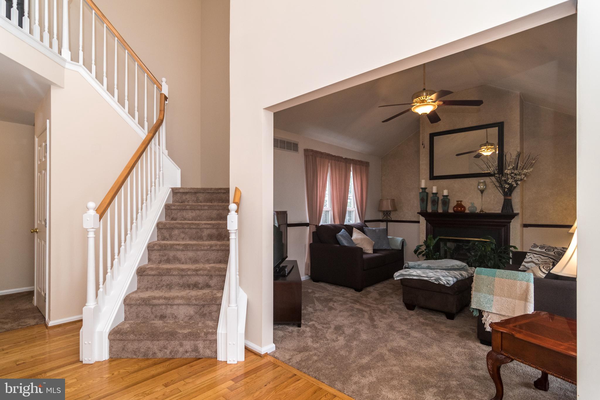 4 Woodly Road Royersford, PA 19468 - Photo 5 of 37 View of Living Room from Foyer