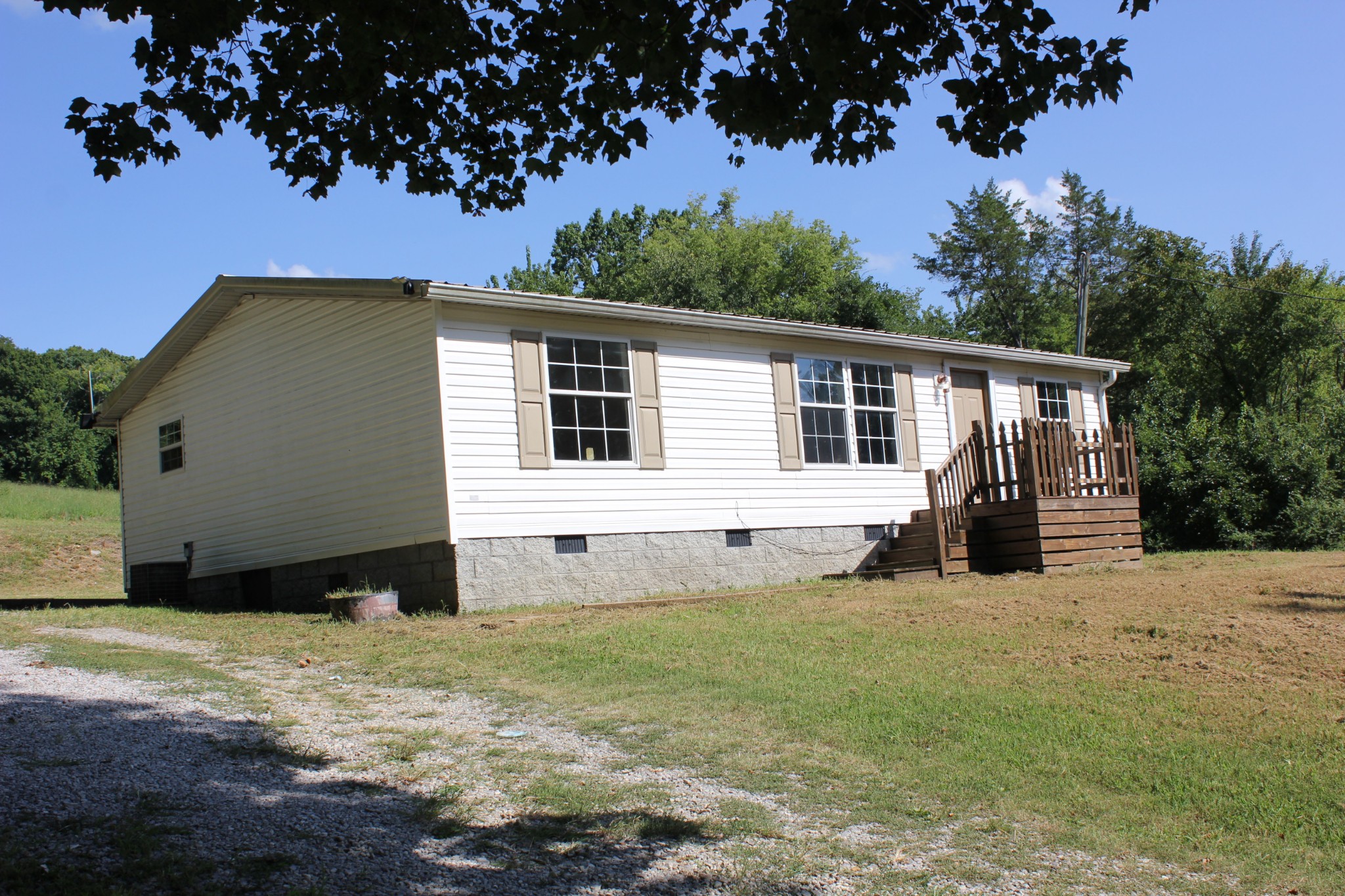 1337 Webb Road Lewisburg, TN 37091 - Photo 2 of 16 Gallery Image 2