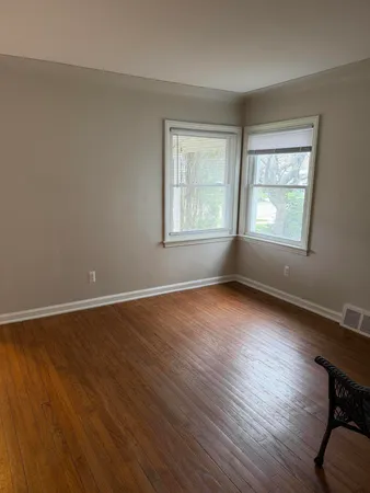 $1,275 | 20202 Washtenaw Street, Harper Woods, MI 48225