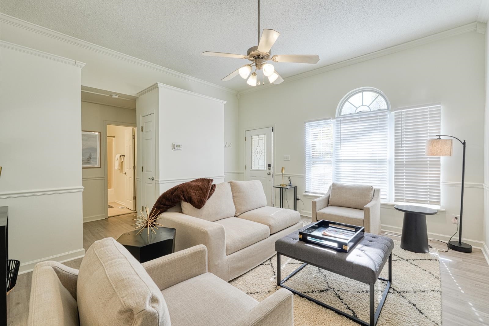 921 Hollyhock Court Boiling Springs, SC 29316 - Photo 5 of 34