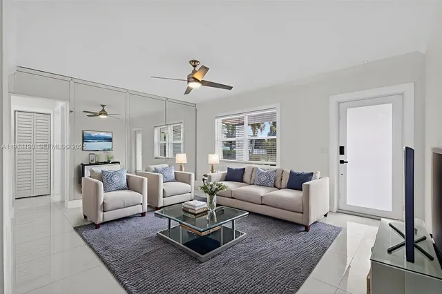 $4,950 | 465 Northwest 153rd Street, Miami, FL 33169