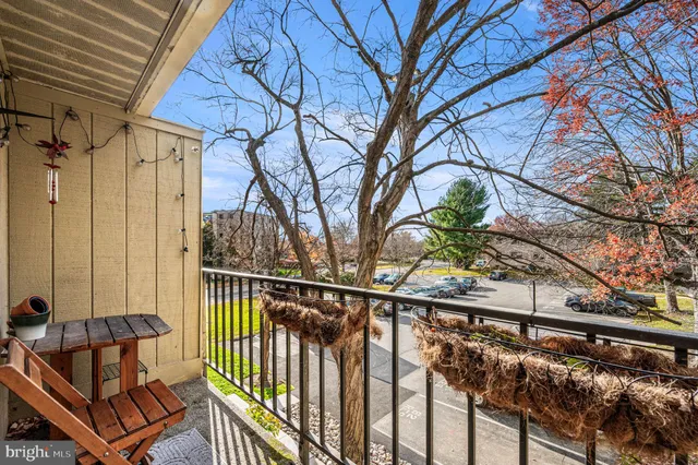 $185,000 | 338 B Saybrook Lane, Wallingford, PA 19086