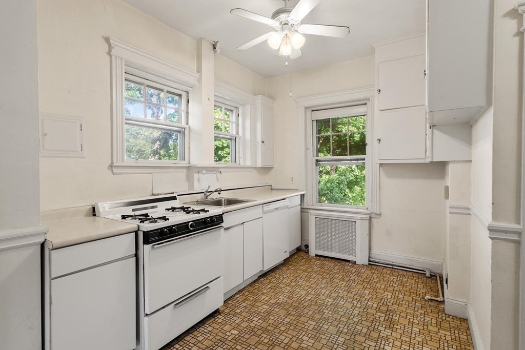 85 Corey Road Boston, MA 02445 - Photo 20 of 28
