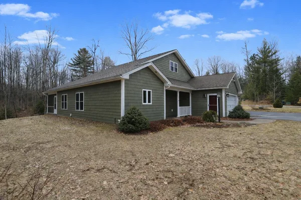 $499,000 | 216 Cherry Lane, Newport, VT 05855
