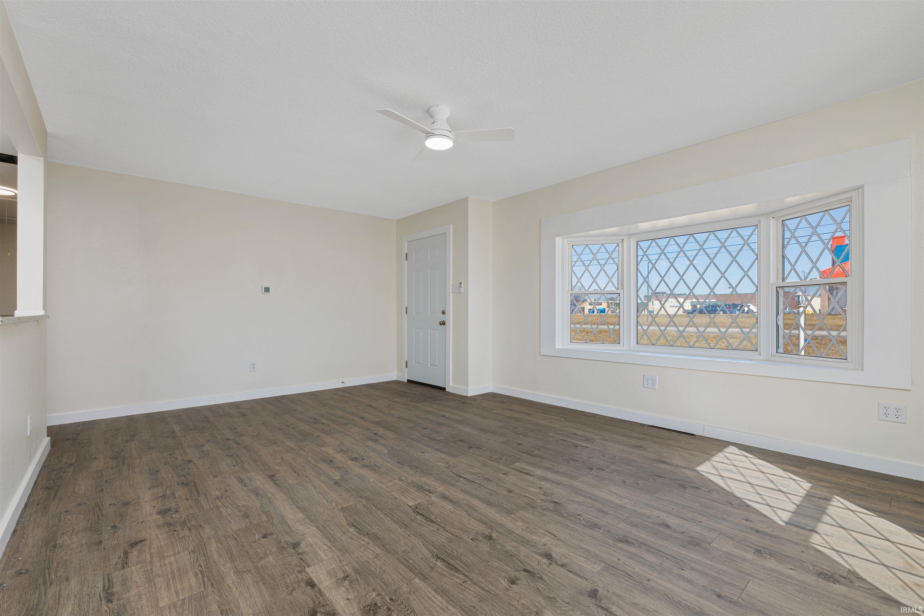 5216 South Calhoun Street Fort Wayne, IN 46807 - Photo 13 of 24