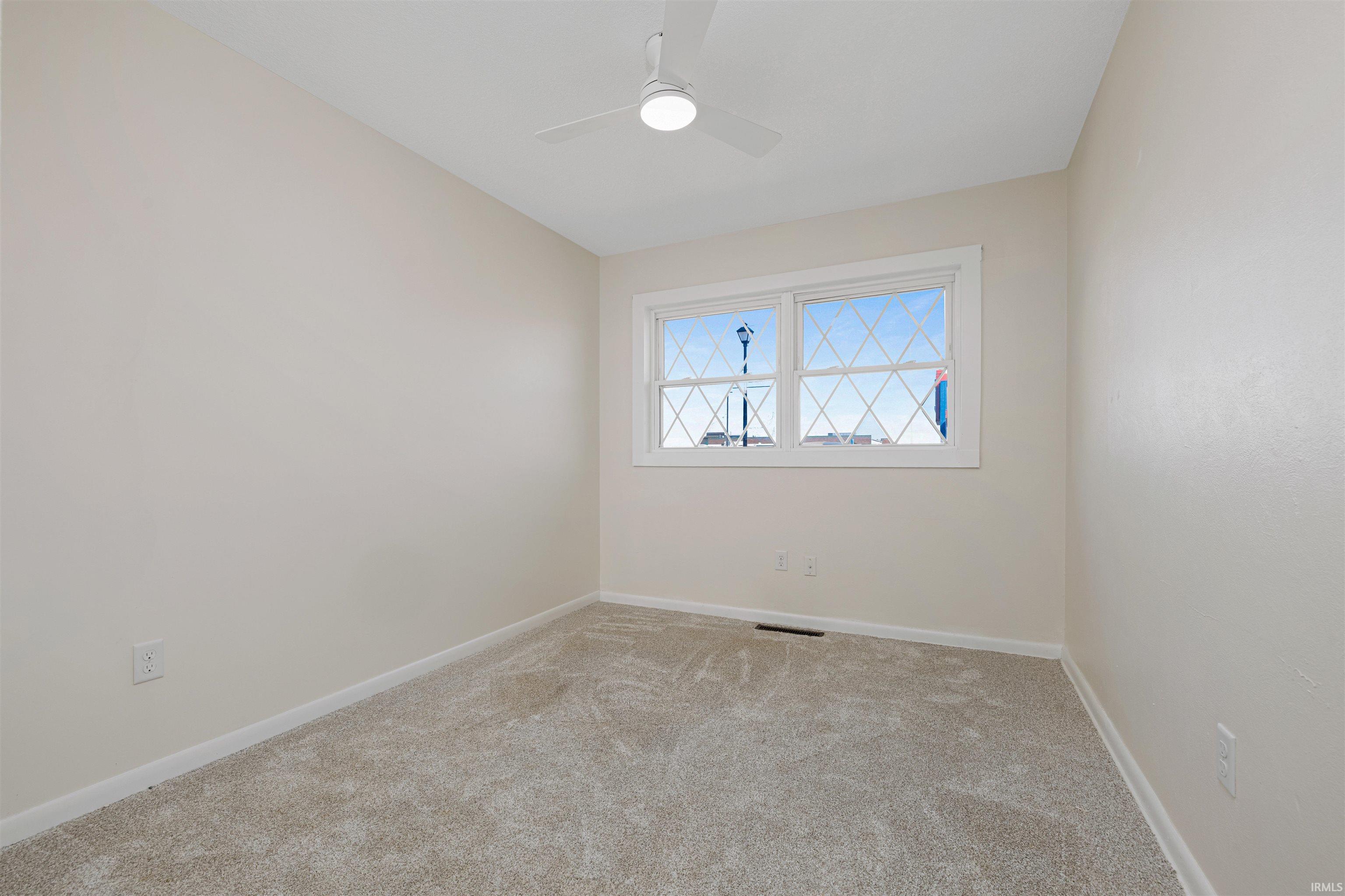 5216 South Calhoun Street Fort Wayne, IN 46807 - Photo 15 of 24