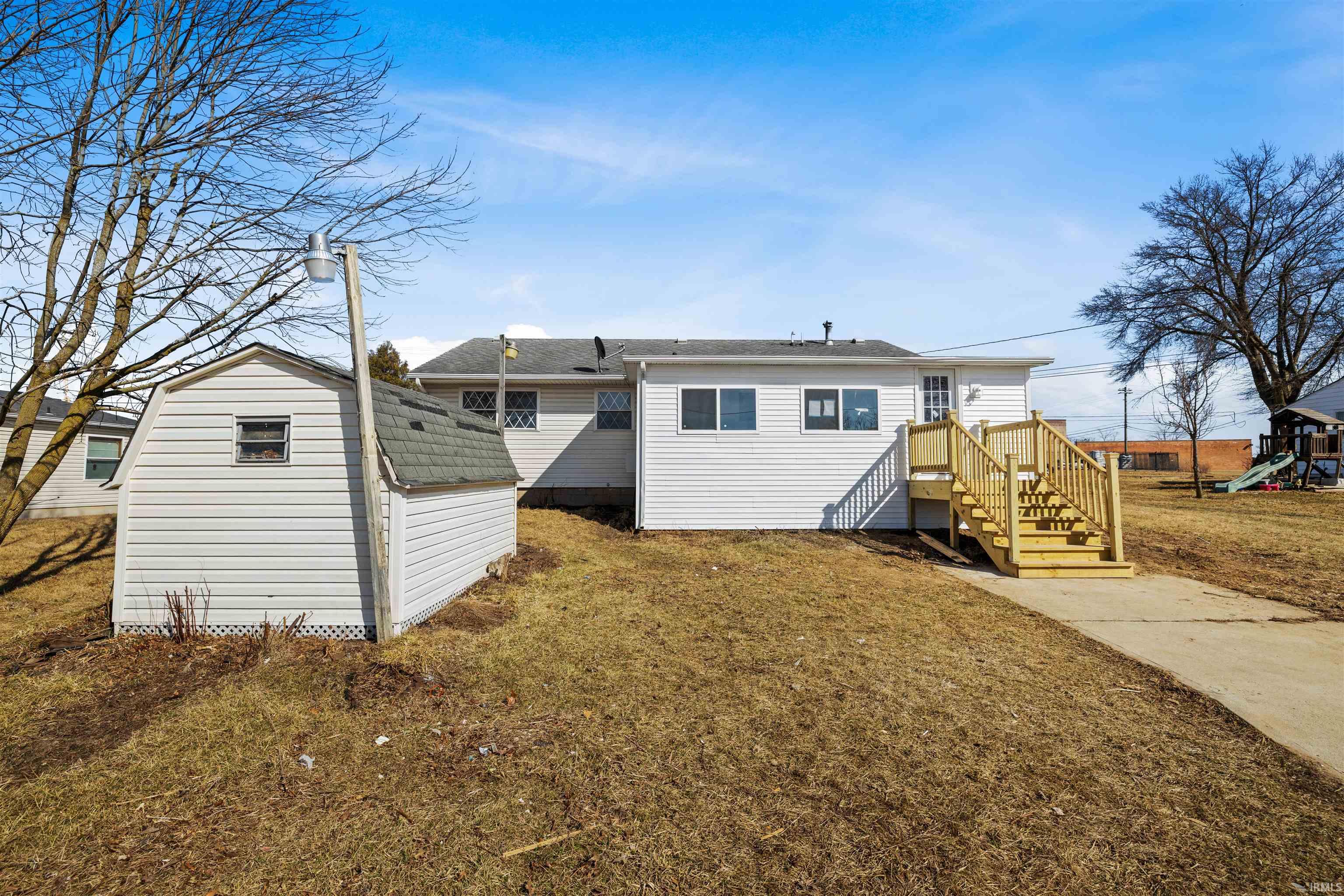 5216 South Calhoun Street Fort Wayne, IN 46807 - Photo 5 of 24