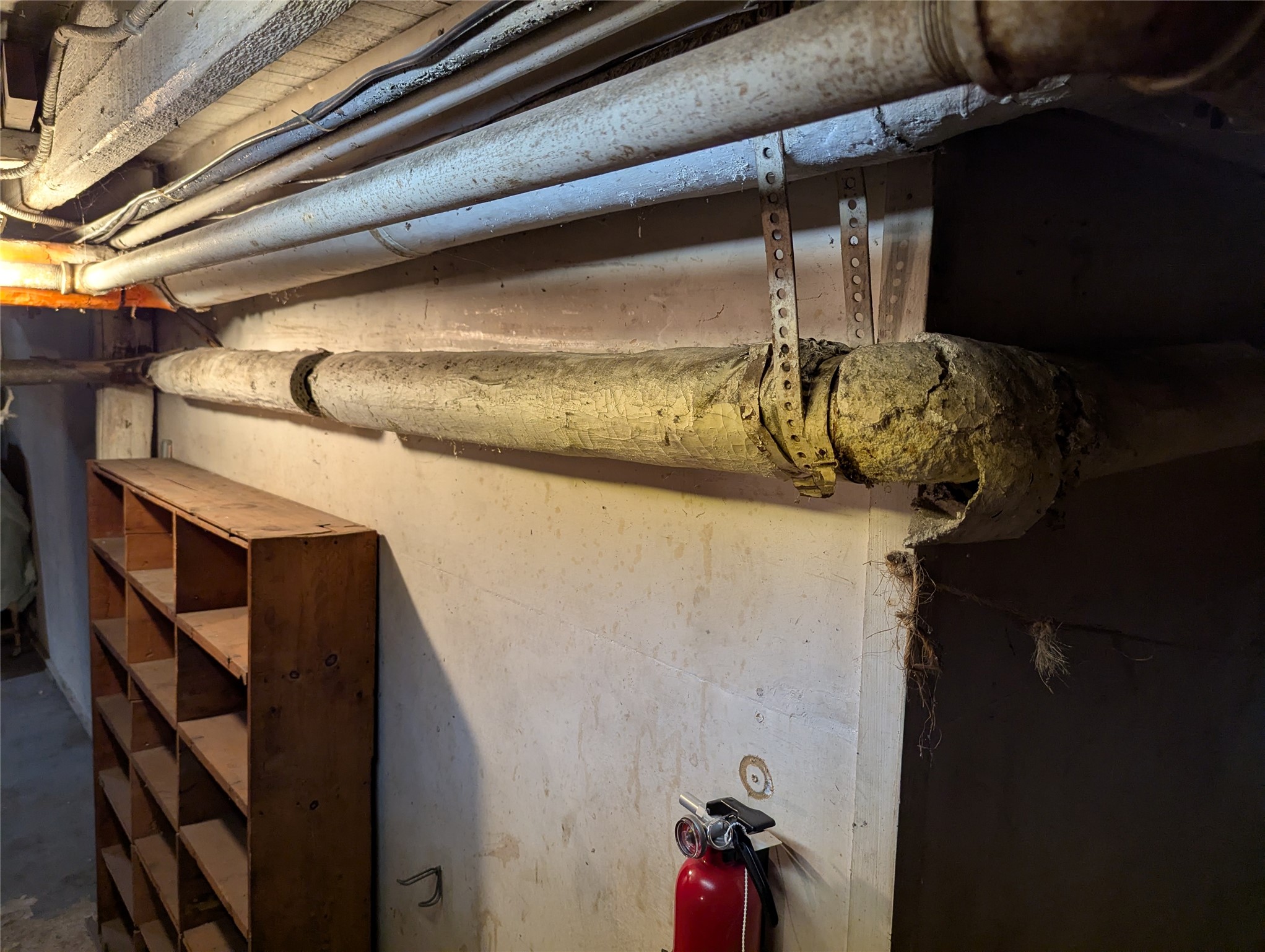 1201 Watson Boulevard Endicott, NY 13760 - Photo 21 of 33