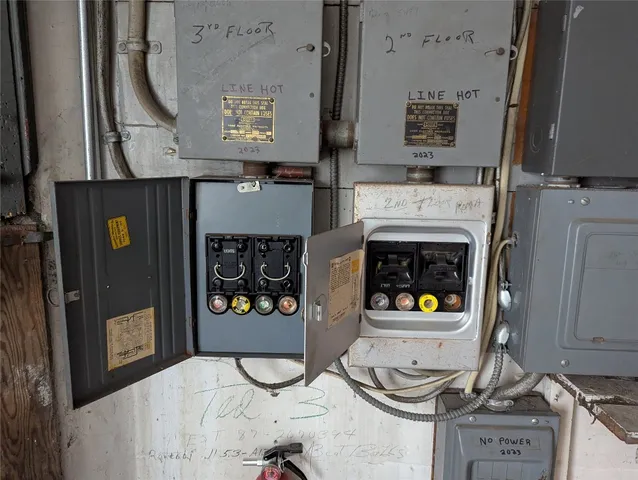 $140,000 | 1201 Watson Boulevard, Endicott, NY 13760