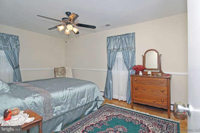 13318 Old Annapolis Road Mount Airy, MD 21771 - Photo 14 of 30 Bedroom