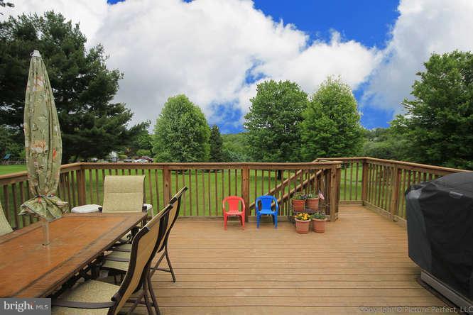 13318 Old Annapolis Road Mount Airy, MD 21771 - Photo 25 of 30 Exterior (General)