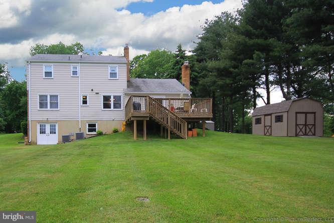 13318 Old Annapolis Road Mount Airy, MD 21771 - Photo 27 of 30 Exterior (Rear)