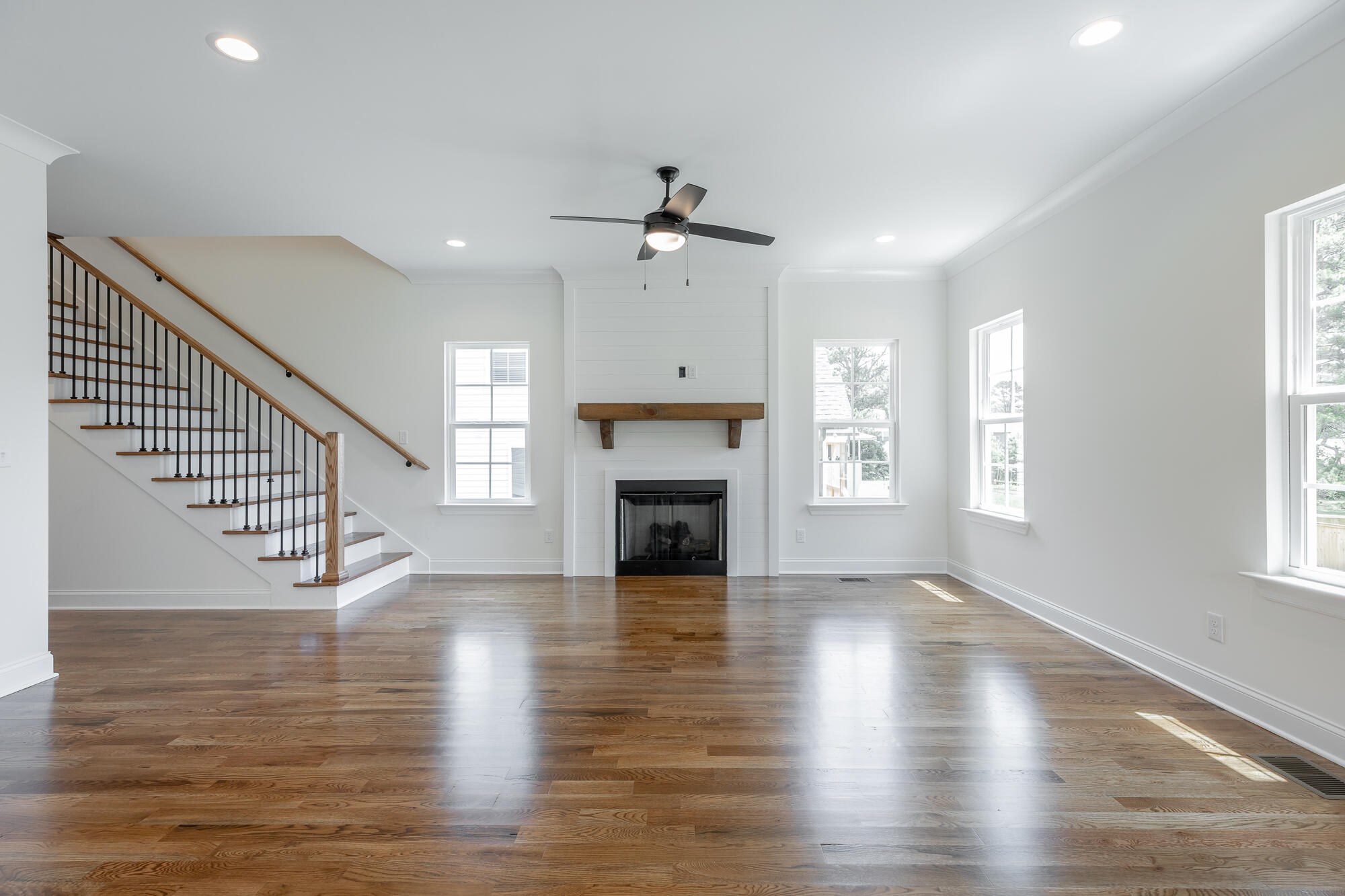 5008 Swan Road Chattanooga, TN 37416 - Photo 12 of 62 5008 Swan Road HD-10