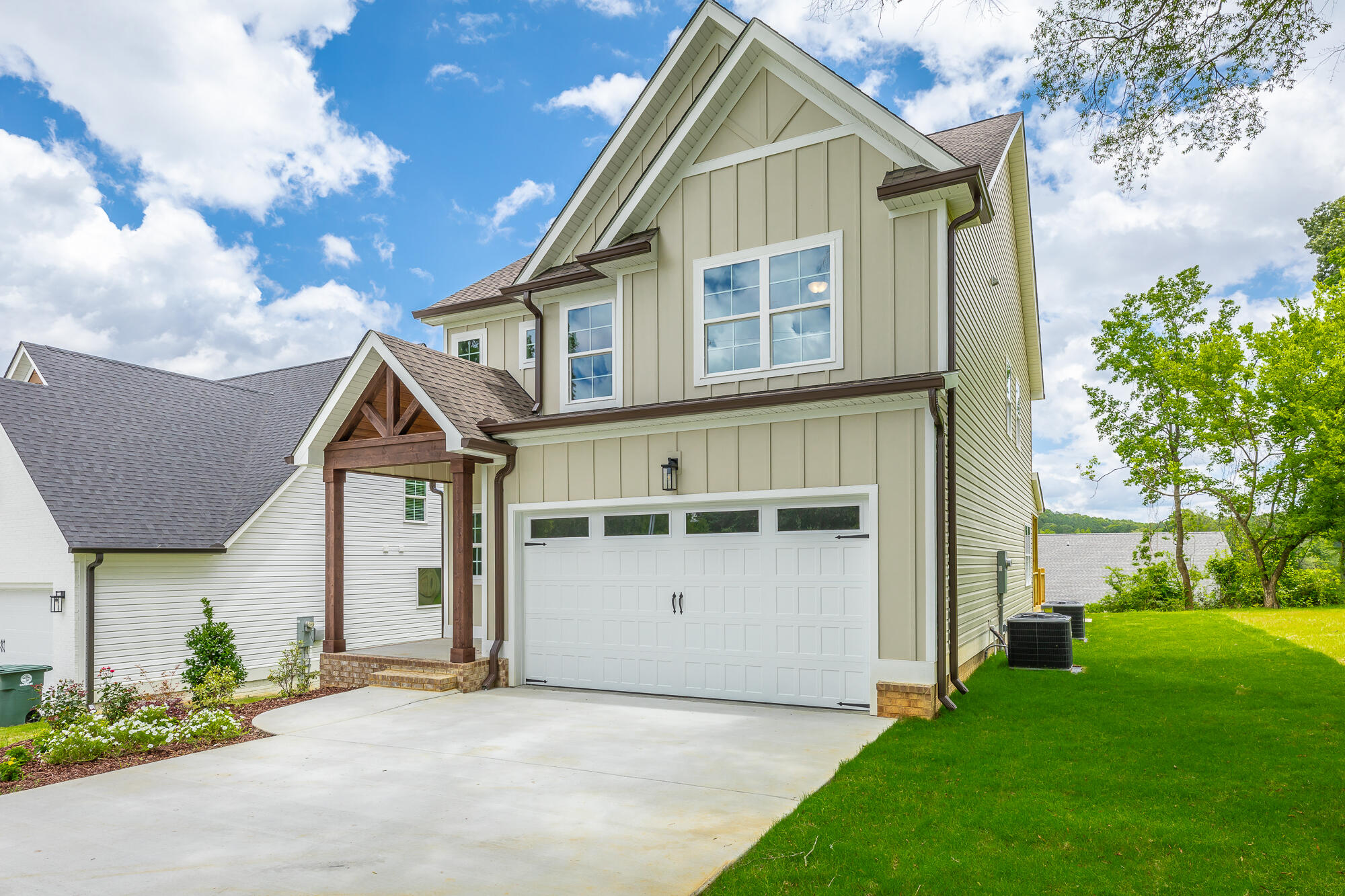 5008 Swan Road Chattanooga, TN 37416 - Photo 4 of 62 5008 Swan Road HD-56