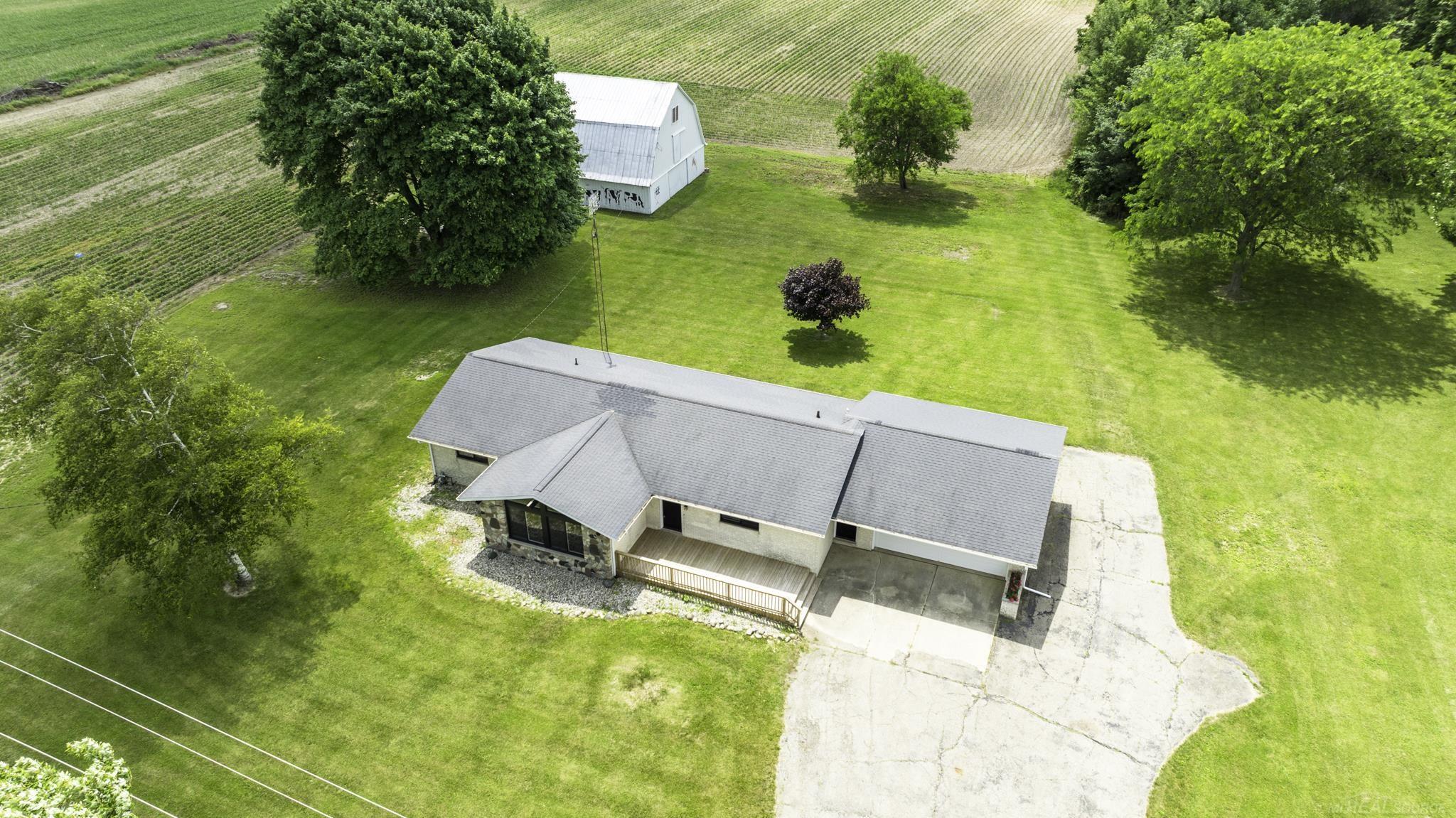 3100 Deckerville Road Deckerville, MI 48427 - Photo 3 of 58