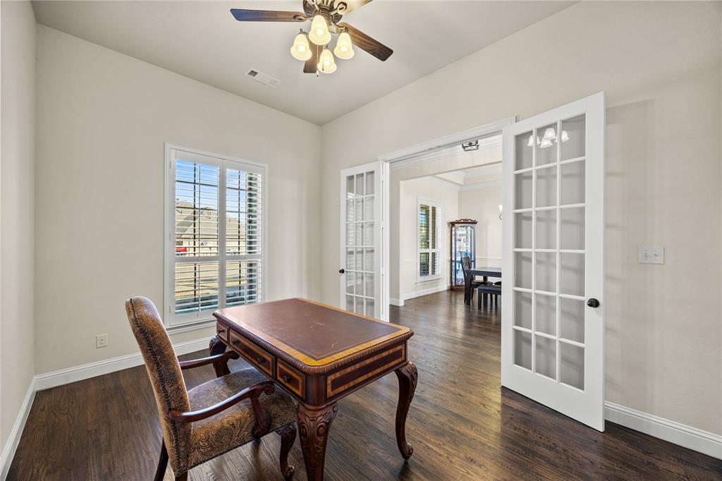 800 Yasmin Court Forney, TX 75126 - Photo 4 of 27