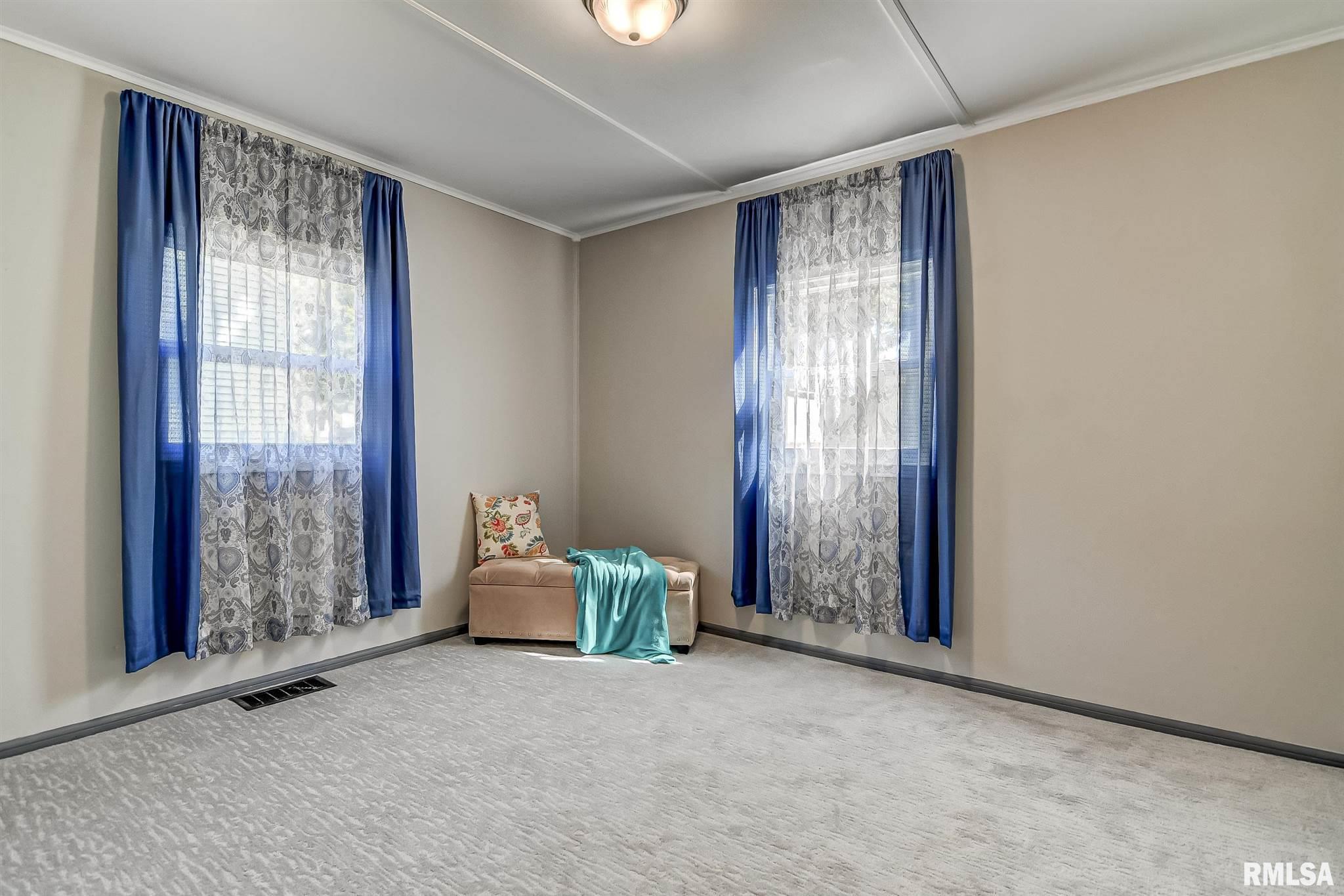 145 North English Avenue Springfield, IL 62702 - Photo 16 of 29 Gallery Image 16