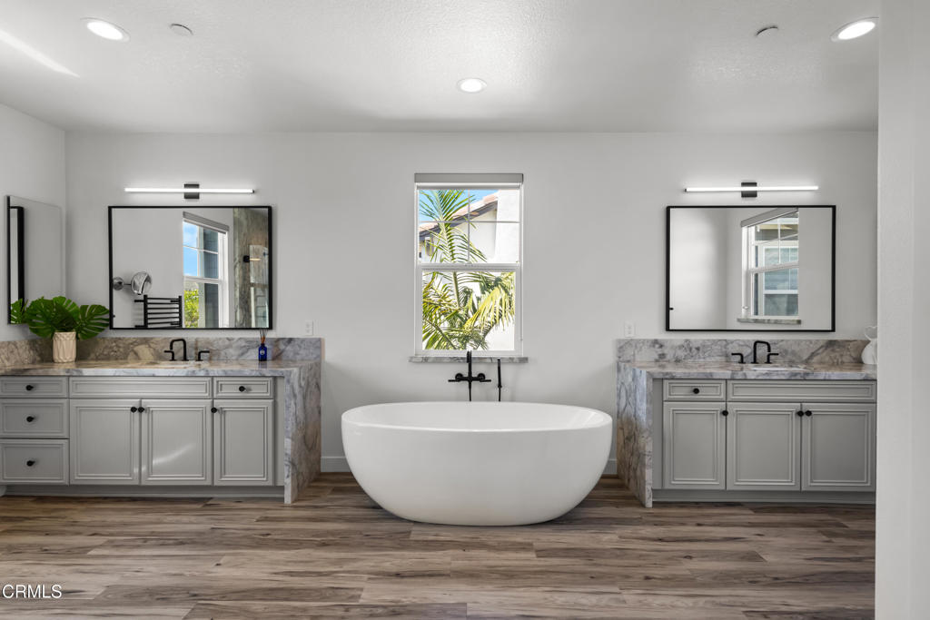 4173 Caribbean Street Oxnard, CA 93035 - Photo 38 of 50
