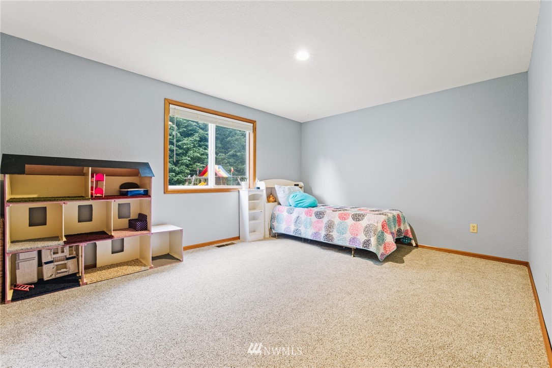 30717 Webster Road East Eatonville, WA 98328 - Photo 20 of 37 Gallery Image 20