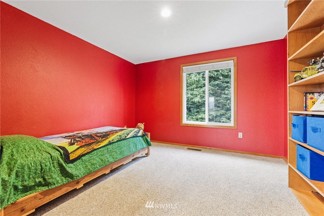 30717 Webster Road East Eatonville, WA 98328 - Photo 24 of 37 Gallery Image 24