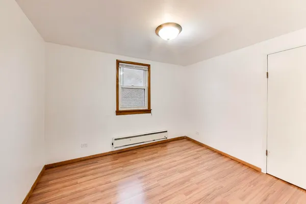$1,750 | 5150 West Carmen Avenue, Unit 2, Chicago, IL 60630