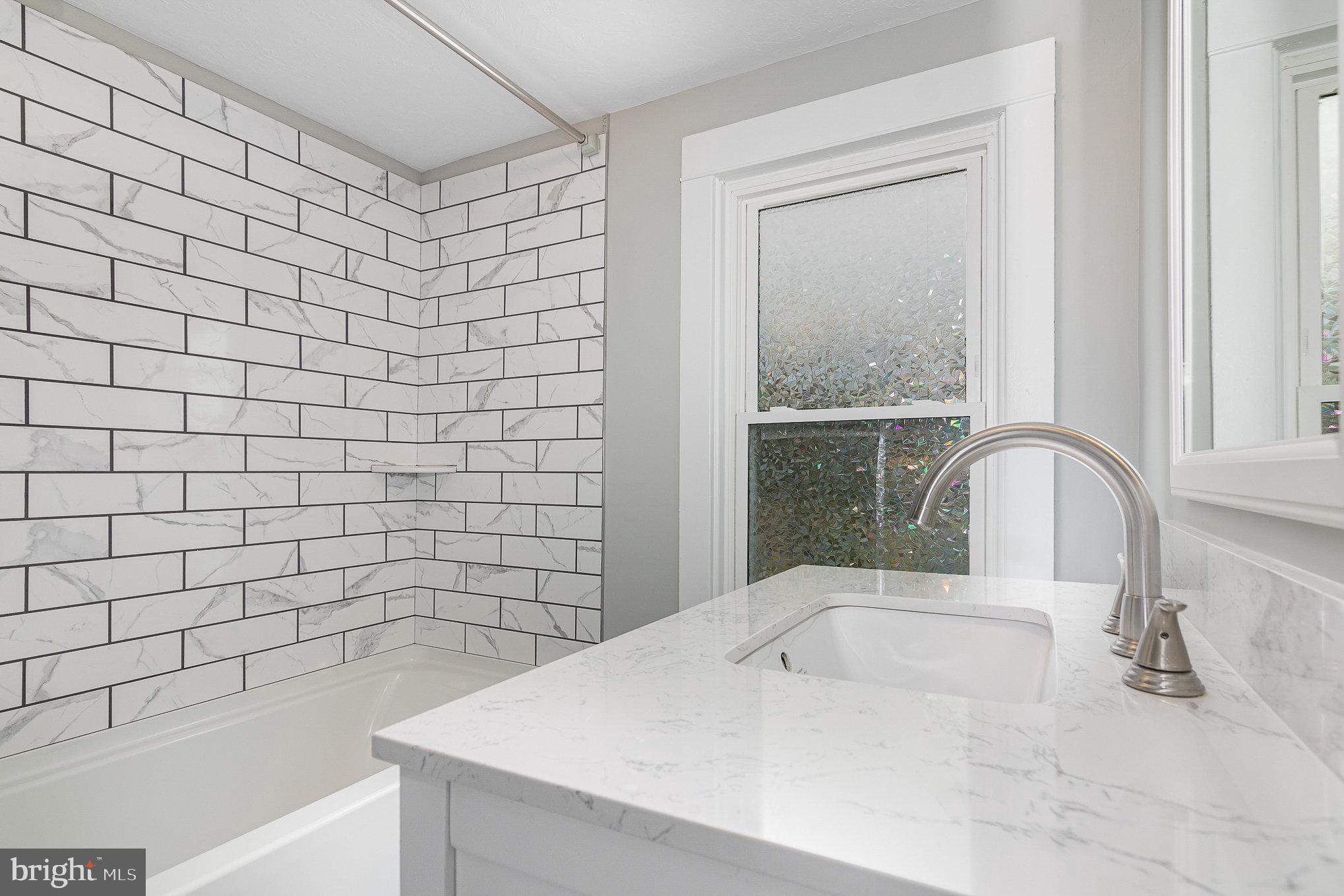 5495 Lehman Road Spring Grove, PA 17362 - Photo 22 of 34 a bathroom with a shower