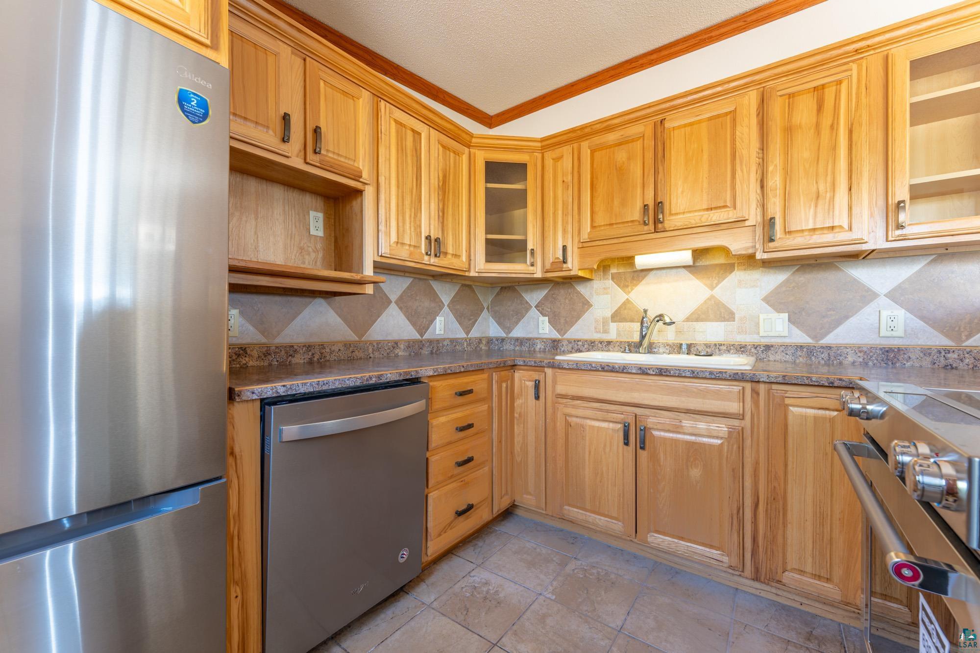 359 Sunset Road Ely, MN 55731 - Photo 5 of 38