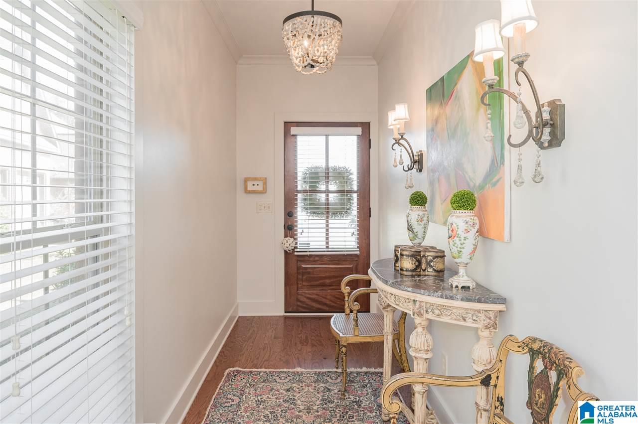 3802 Bainbridge Place Birmingham, AL 35210 - Photo 2 of 44