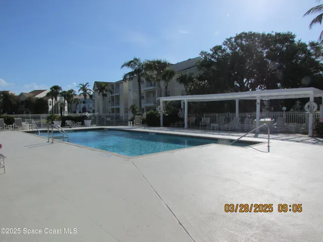 a house view with a outdoor space