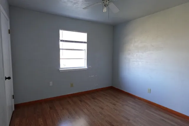 $1,600 | 801 Mildred Avenue, Burnet, TX 78611