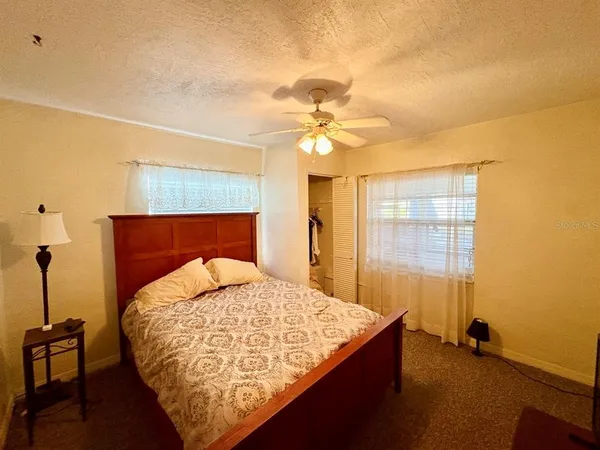 $1,700 | 524 East Lime Street, Tarpon Springs, FL 34689