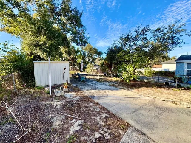$1,875 | 524 East Lime Street, Tarpon Springs, FL 34689