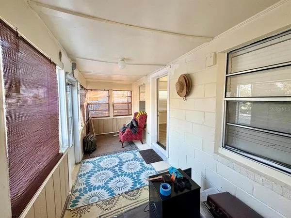 $1,700 | 524 East Lime Street, Tarpon Springs, FL 34689