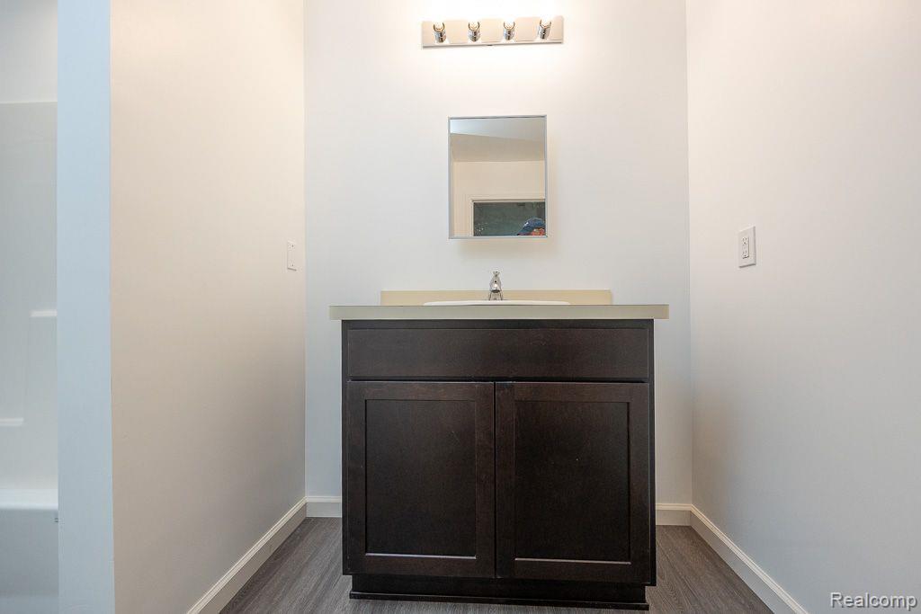 35410 Van Born Road, Unit 305 Wayne, MI 48184 - Photo 22 of 39