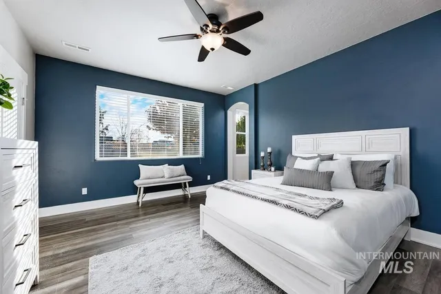 $2,550 | 3902 North Rotaldo Avenue, Meridian, ID 83646