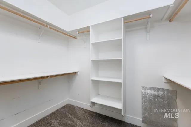 $2,550 | 3902 North Rotaldo Avenue, Meridian, ID 83646