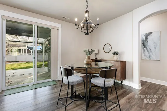 $2,550 | 3902 North Rotaldo Avenue, Meridian, ID 83646