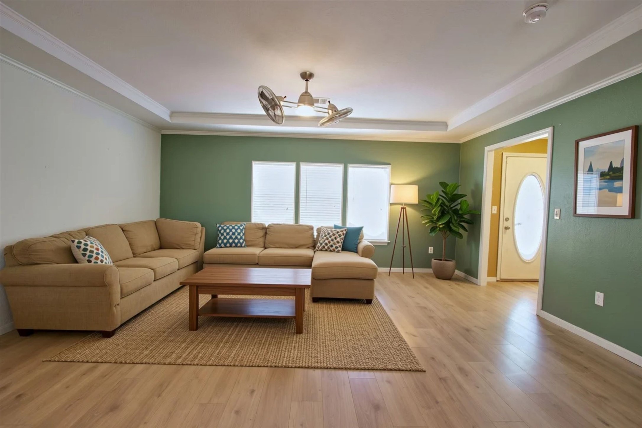 133 Mark Adams Road Del Valle, TX 78617 - Photo 4 of 20 *Virtual staging *
Gleaming wood floors anchor an airy living area complete with elegant crown molding.