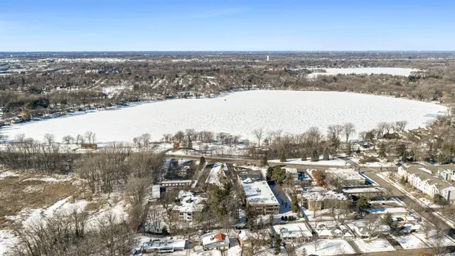 $480,000 | 3080 Oxford Street North, Roseville, MN 55113