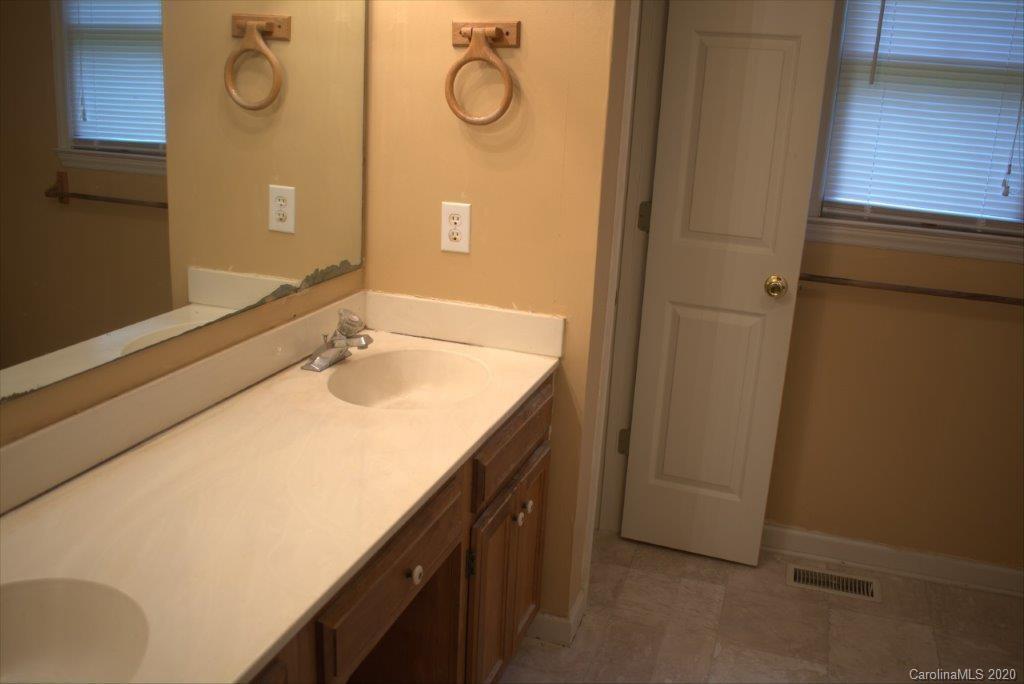 1400 Lighthouse Avenue Fort Mill, SC 29708 - Photo 8 of 18