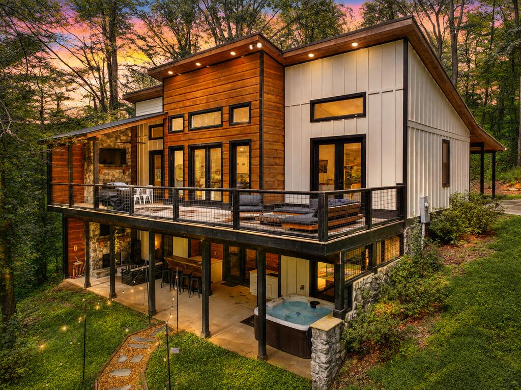 1009 Hefner Lake Road Ellijay, GA 30536 - Photo 2 of 93 Gallery Image 2