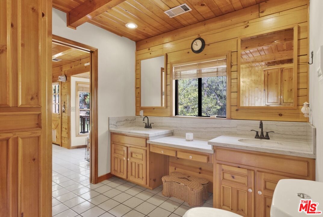 490 Lark Road Wrightwood, CA 92397 - Photo 9 of 18