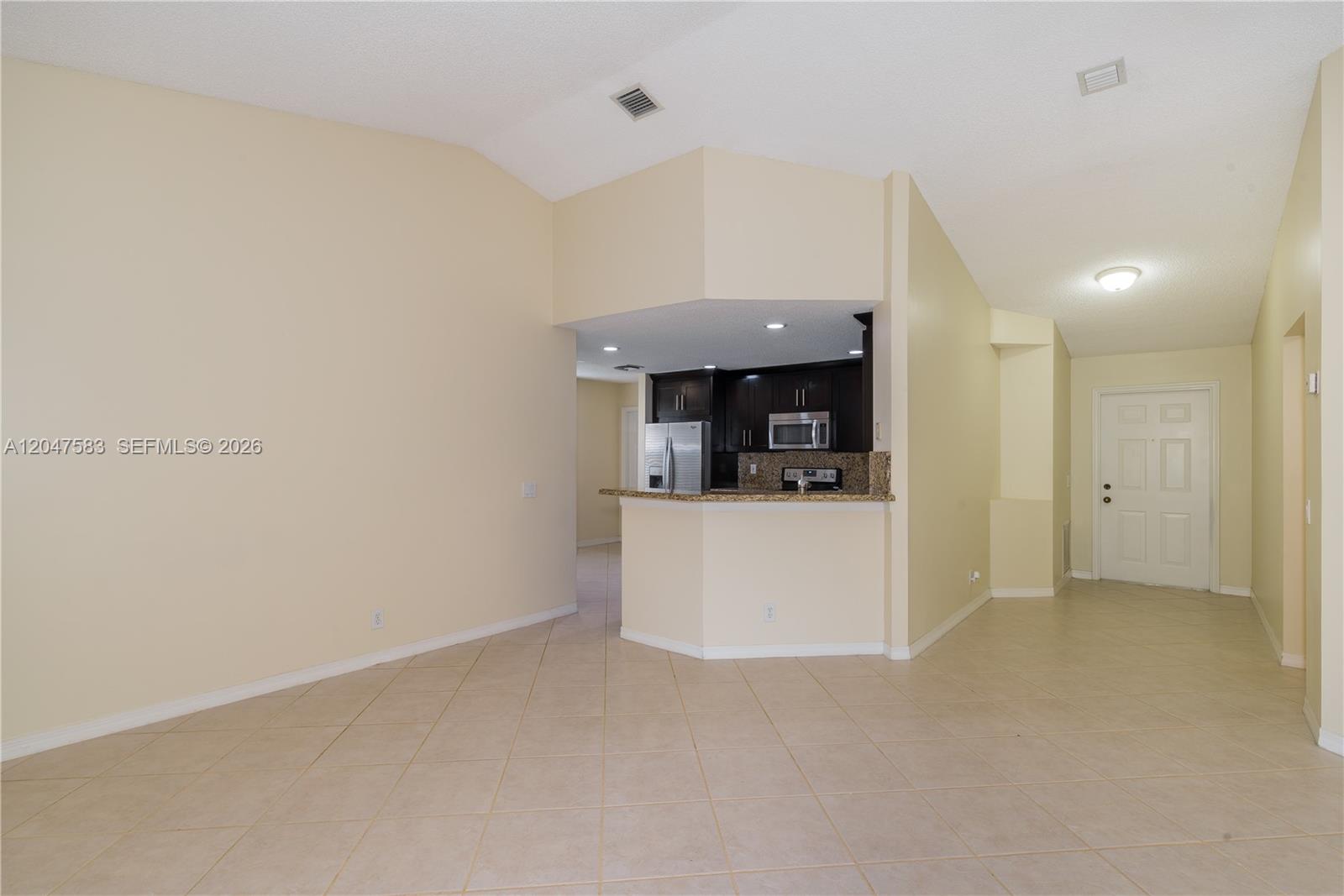 4152 Pine Ridge Lane Weston, FL 33331 - Photo 5 of 42