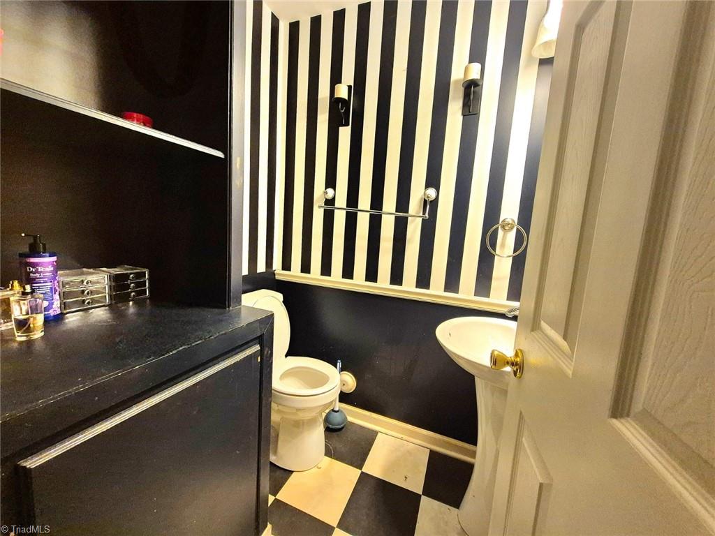 3686 Spainhour Mill Road Tobaccoville, NC 27050 - Photo 9 of 20