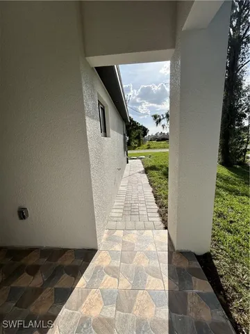 $478,900 | 405-407 Chalet Avenue South, Lehigh Acres, FL 33974