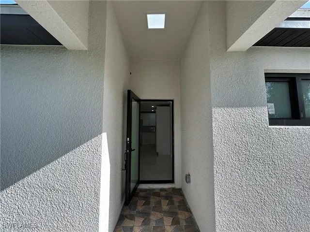 $478,900 | 405-407 Chalet Avenue South, Lehigh Acres, FL 33974