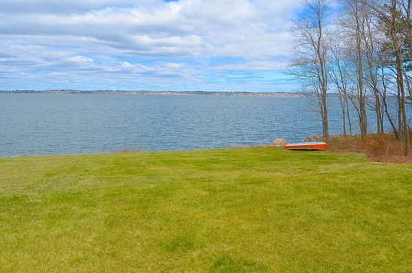 6 Davis Road Marblehead, MA 01945 - Photo 2 of 22