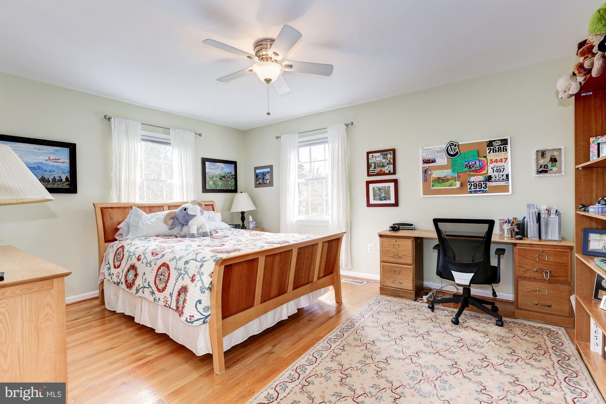 11808 Gregerscroft Road Potomac, MD 20854 - Photo 21 of 28 Upper Level - Bedroom #4